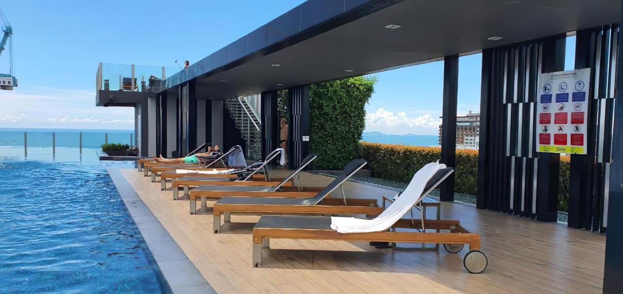Amazing Infinity Pool Condo Next To The Beach Патая Екстериор снимка