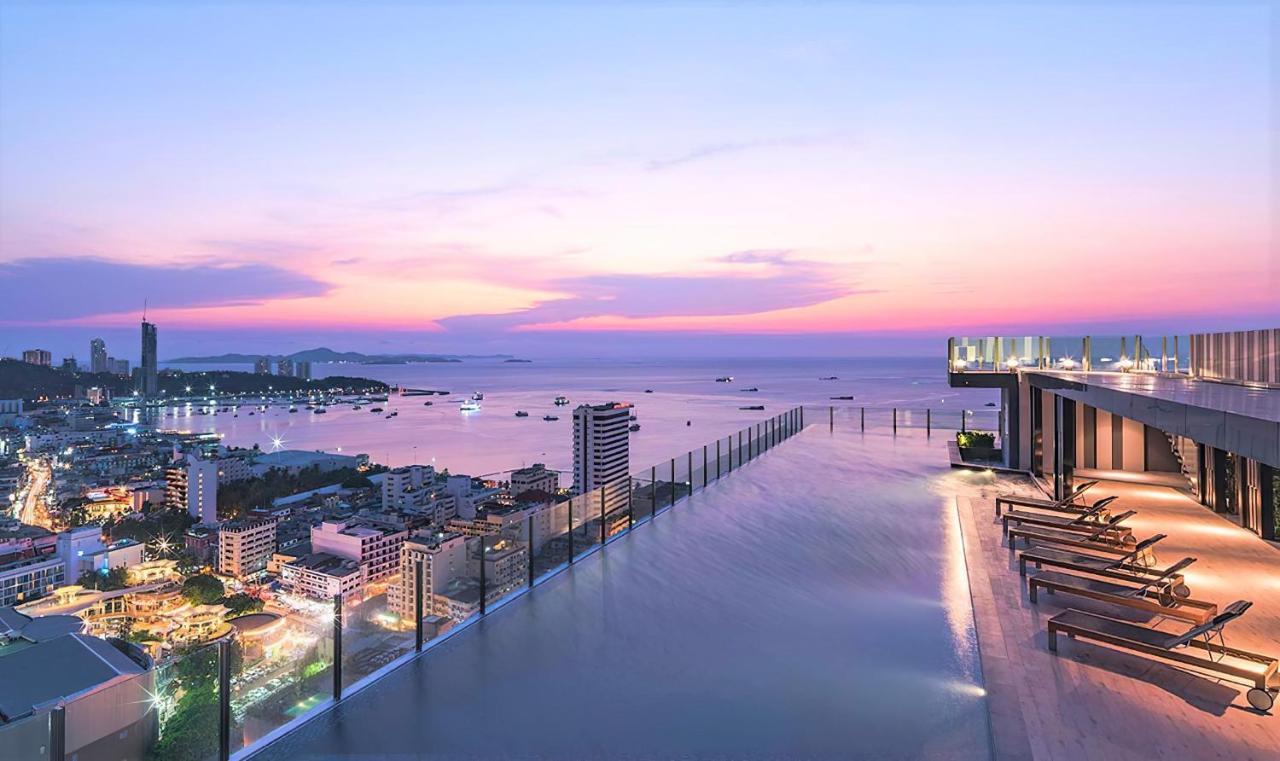 Amazing Infinity Pool Condo Next To The Beach Патая Екстериор снимка