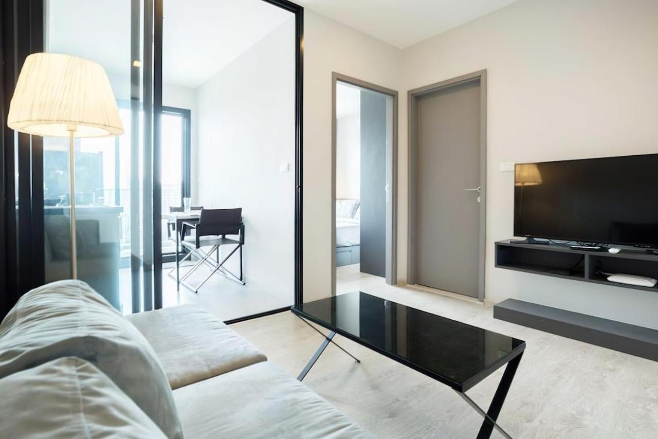 Amazing Infinity Pool Condo Next To The Beach Патая Екстериор снимка